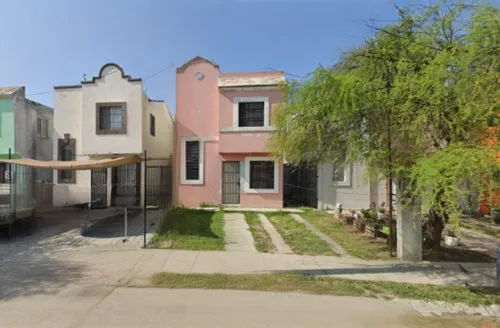 Casa En Venta De Las Amapolas Real Del Valle Montemorelos, N.l./ Recuperacion Bancaria Laab2