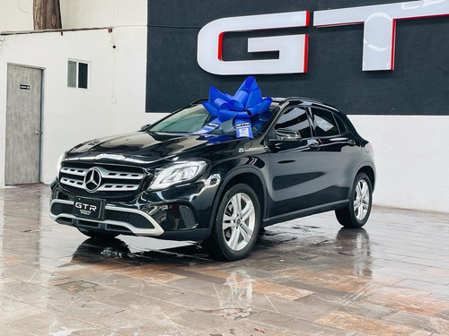 Mercedes-Benz Clase GLA Sport