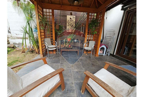 Impecable Casa En Quebrada De Macul