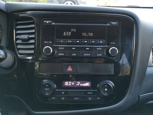 Mitsubishi Outlander At 4x2 2014