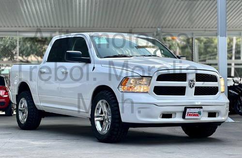 RAM Ram 5.7 Slt 2500 Trabajo 4x2 At