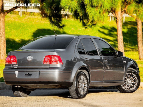 Imagen 5 de 15 de Volkswagen Bora 2.0 Trendline At Ex Full| Permuta / Financia