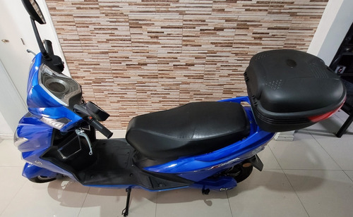 Imagen 4 de 9 de Moto Sunra Hawk 3000w