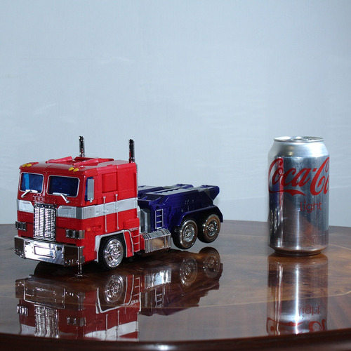 Transformer Optimus Prime Xp10 Deformer Autobot Robot Z (Usado)