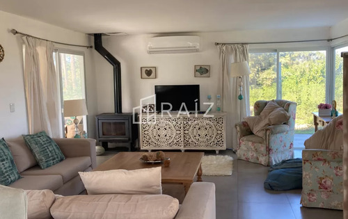 Casa 3 Dormitorios En Venta En Pinares !!! 