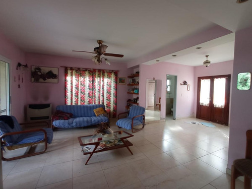 Imagen 3 de 9 de Casa En Venta En Country Banco Provincia
