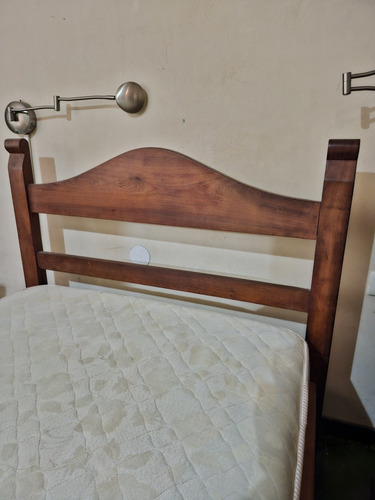 Cama, Colchon Y Mesa De Luz Algarrobo Impecable Zona Lanus