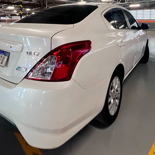 Nissan Versa 1.6 16v Sv Aut. 4p