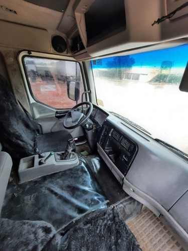 Volvo Vm310 2008/08 4x2 529643km (260, 330) (5114)