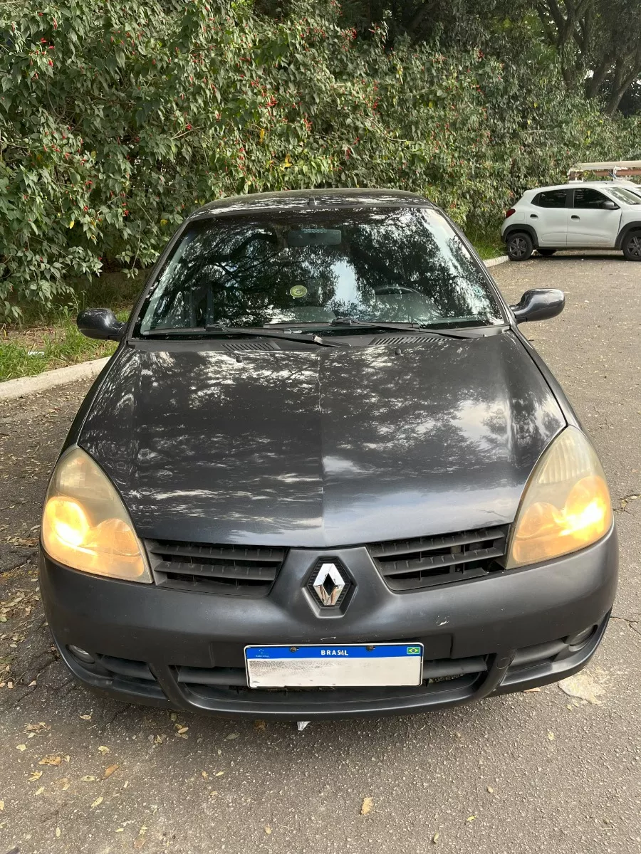 Renault Clio 1.6 16v Privilège Hi-flex 5p