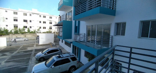 Vendo Apartamentos Próximo A La Plaza Colina Centro En Ciudad Modelo 2 En La Jacobo Majluta, República Dominicana