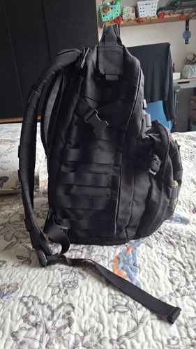 Mochila Tactica 5.11 Five Eleven Rush 12 24 Litros Impecable Negro Liso (Usado)