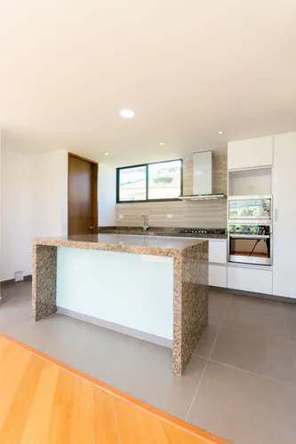 Casa En Venta En Valle Alto De La Pradera. Cod A5569