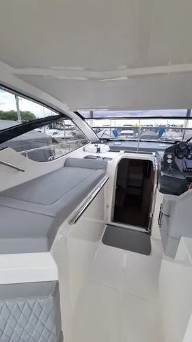 Crucero Genesis Delta 40 Año 2013, 2 Yanmar 315 Hp D Prop.