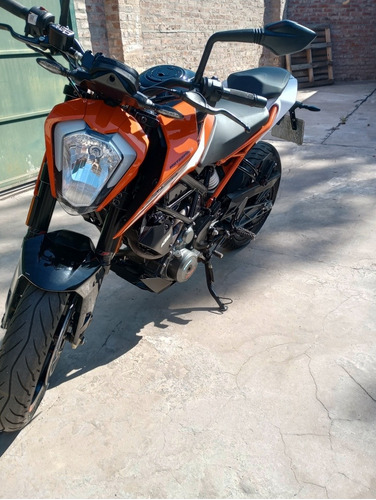 Imagen 10 de 11 de Ktm Duke 250 Md 2020 Primer Y Único Dueño.