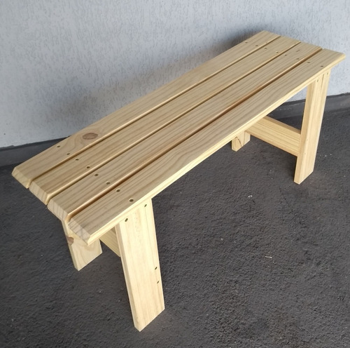 Banco De Madeira Reciclada, Pallet, Modelo Toco- Decoração Sustentavel Para Sua Sala, Sacada, Varanda, Churrasqueira