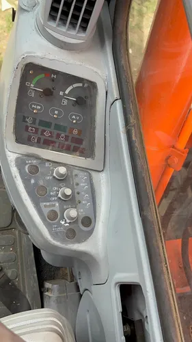 Excavadora Hitachi 100-5 Modelo 2000