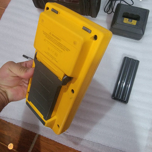 Fluke 741b Calibrador De Procesos (Usado)