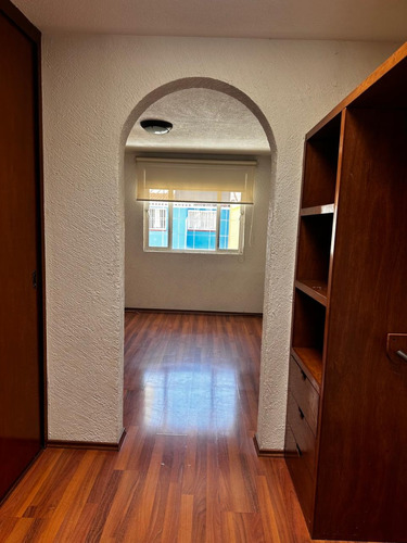 Casa En Renta En Metepec A 1 Cuadra De Av Comonfort Y Tollocan A 5 Min Town Square, En Privada