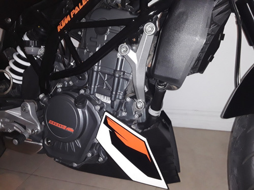 Imagen 3 de 8 de Ktm Duke 200. Impecable. Único Dueño 22.000km