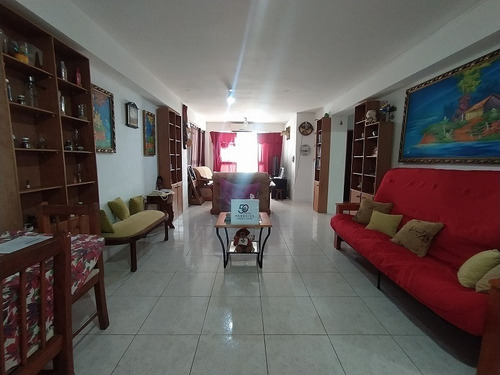 Imagen 2 de 11 de Hermoso Y Agradable Apartamento