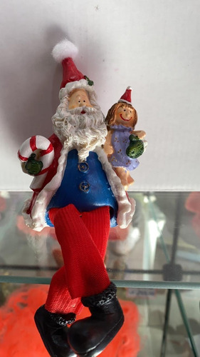 Imagem 8 de 10 de 4 Enfeite De Natal Papai Noel Feito Em Resina Para Decoração