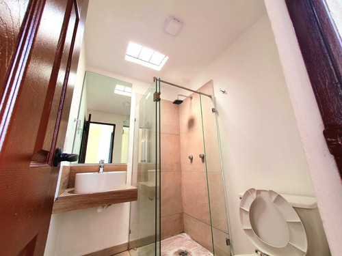 Imagen 9 de 16 de Casa En Venta En Parque Real Zapopan