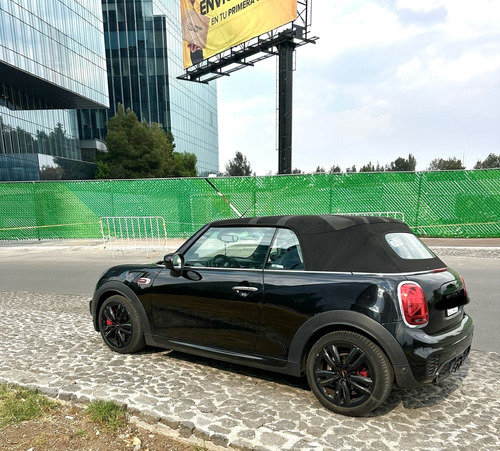Mini John Cooper Works 2.0 Hot Chilli At