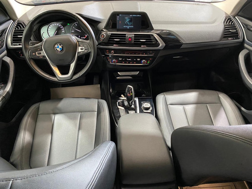 BMW X3 2.0 sDrive20iA At