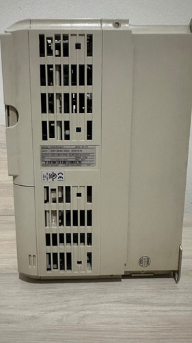 Inversor Yaskawa Cimr-f7u-4011, 15cv, 380v/440v, 24a 1khz (Usado)
