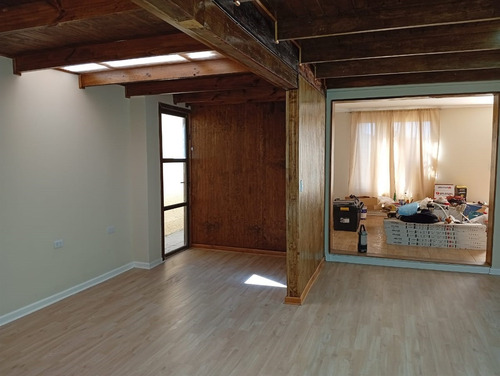 Excelente Casa 1 Piso Con Quincho