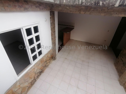 Imagen 29 de 30 de Casas En Venta En El Paraiso, Cabudare, Lara / Código Flex: 22-25101 & 0424 556 57 59 Monica C-