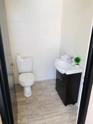 Imagen 8 de 14 de Chalet En Venta En Barrio Parque