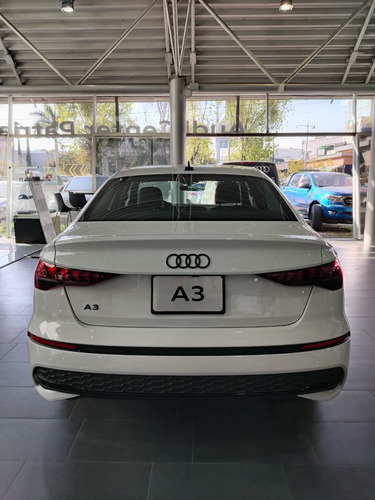 Audi A3 1.4 Sedán 35tfsi Select At Dsg