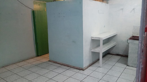 Imagen 3 de 7 de Habitacion En Lugar Seguro Y Tranquilo Con Cochera