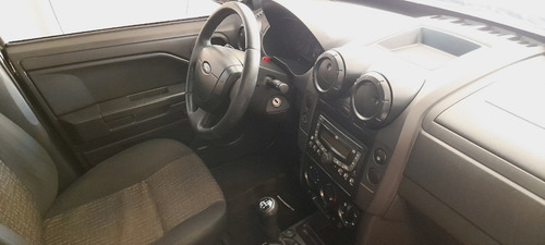 Imagen 3 de 14 de Ford Ecosport 1.6 My10 Xl Plus Mp3 4x2