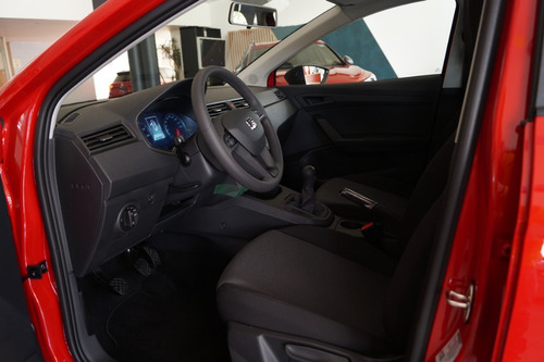 Imagen 11 de 15 de Seat Ibiza Reference Rojo 2021