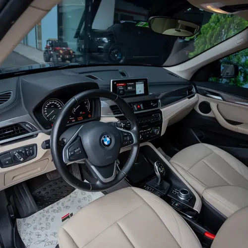 BMW X1 sdrive18i 1.5