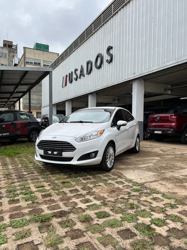 Fiesta 1.6 Titanium Powershift