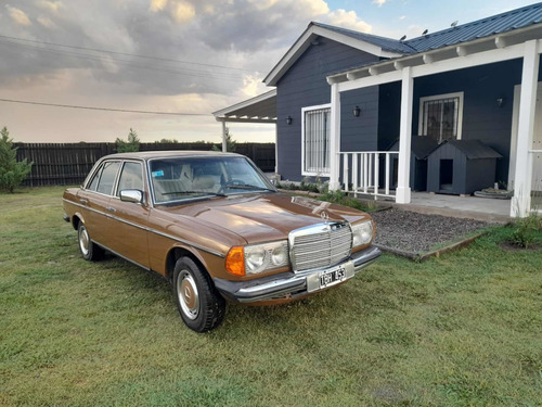 Imagen 3 de 13 de Mercedes-benz 230e