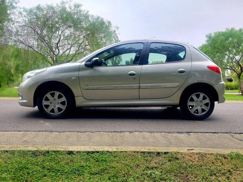 Peugeot 207 2013 1.4 Allure Hdi 70cv