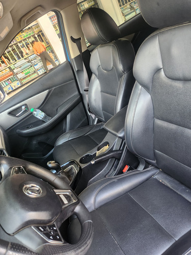 Dfsk Glory 560 Ac 1.8 Tipo Jeep Año 2024 Para 7 U 8 Personas