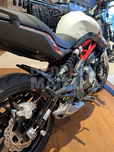 Benelli 302s