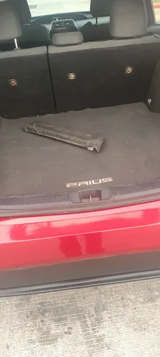 Toyota Prius 1.8 Base Cvt