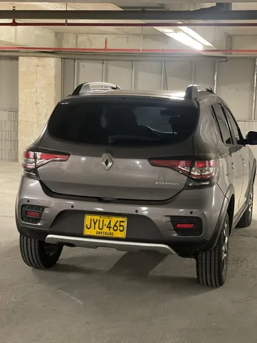 Renault Stepway 1.6 Intense Automática