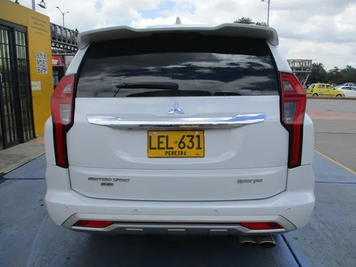 Mitsubishi Montero Sport 2.5 4x4 At Aa