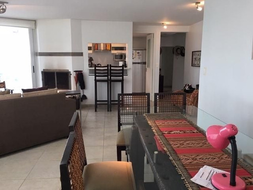 Venta De Apartamento 3 Dormitorios En Playa Brava,