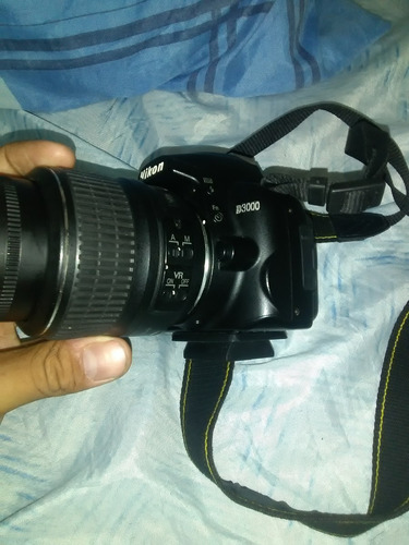 Nikon D 3000