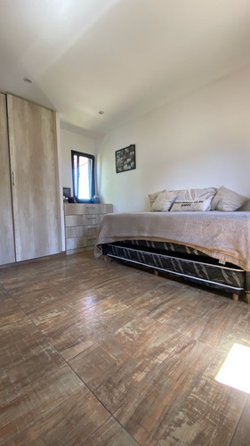 Imagen 12 de 19 de Casa En Barrancas De San Benito Country Club Chapadmalal Hermosa Para 4 Personas Con Parrilla Y Pileta Pequeña