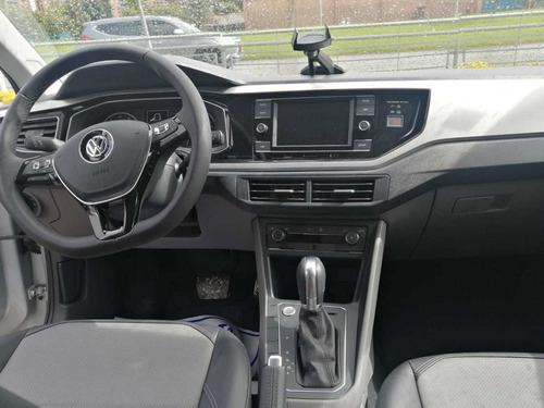 Volkswagen Virtus 1.6 Highline Aut 2021